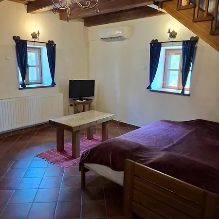 Apartament Hovirag Vendeghaz Tihany
